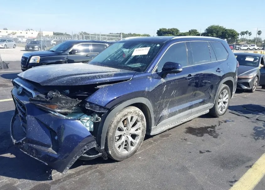 5TDAAAA53RS002286 TOYOTA Grand Highlander 2024