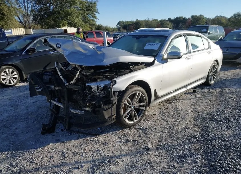 WBA7E4C59KGV70505 BMW 740i 2019