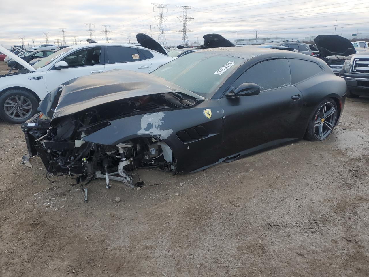 ZFF82WNA3J0235917 FERRARI GTC4Lusso 2018